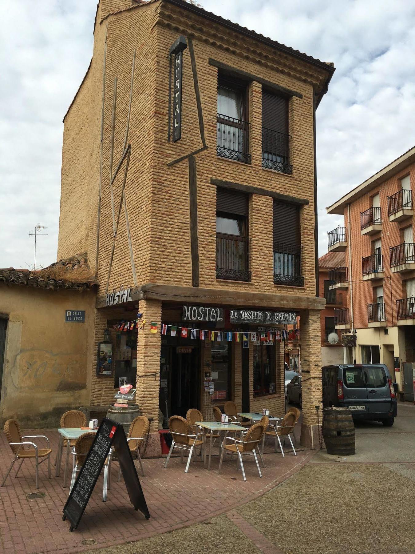 Hostal La Bastide Du Chemin Sahagun Exterior photo